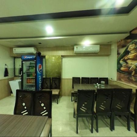 Hotel Kingsway Аджмер Экстерьер фото