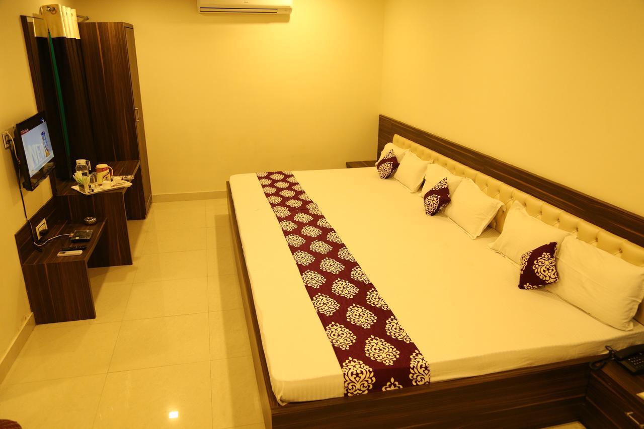 Hotel Kingsway Аджмер Экстерьер фото
