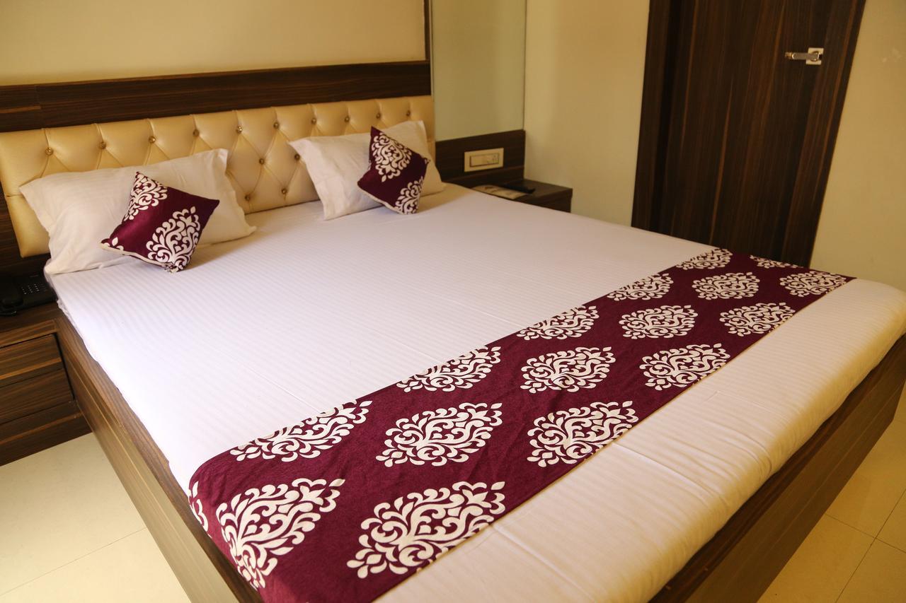 Hotel Kingsway Аджмер Экстерьер фото