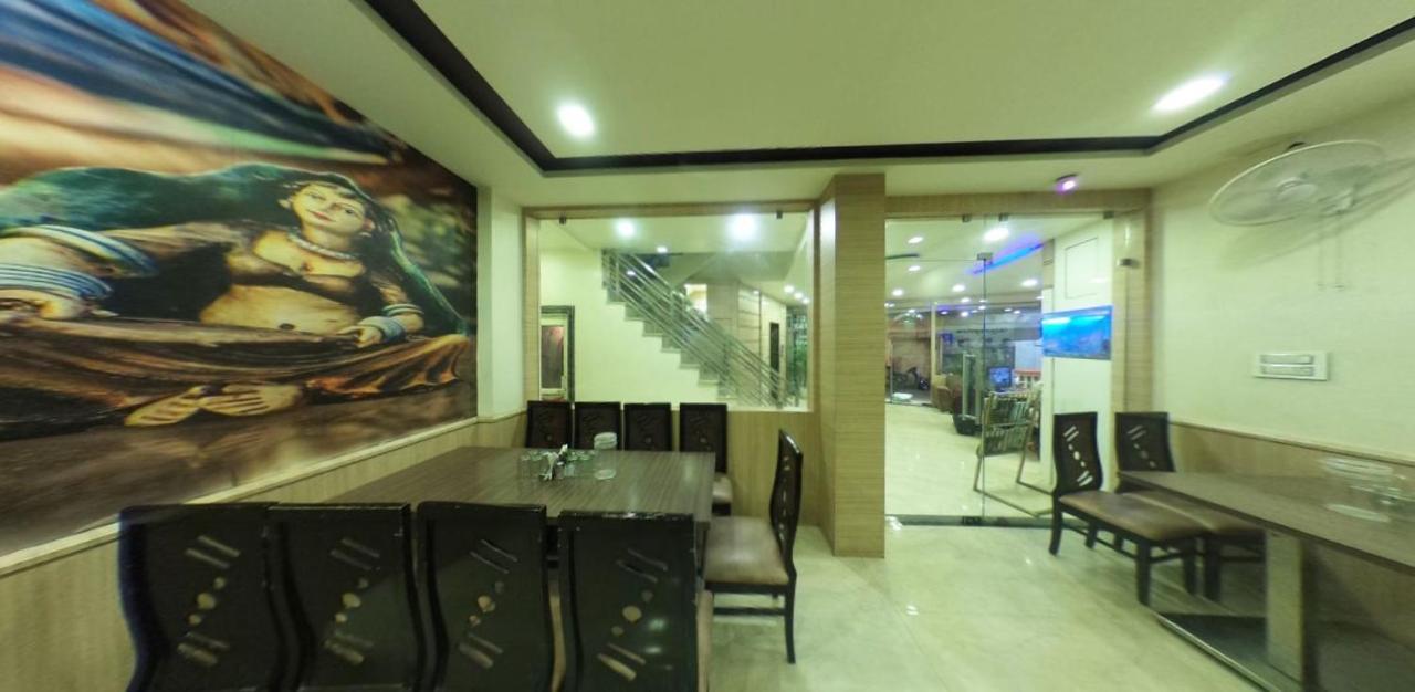 Hotel Kingsway Аджмер Экстерьер фото