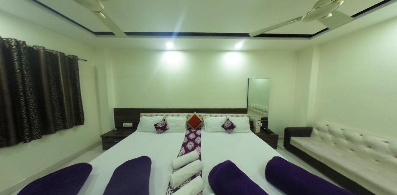 Hotel Kingsway Аджмер Экстерьер фото